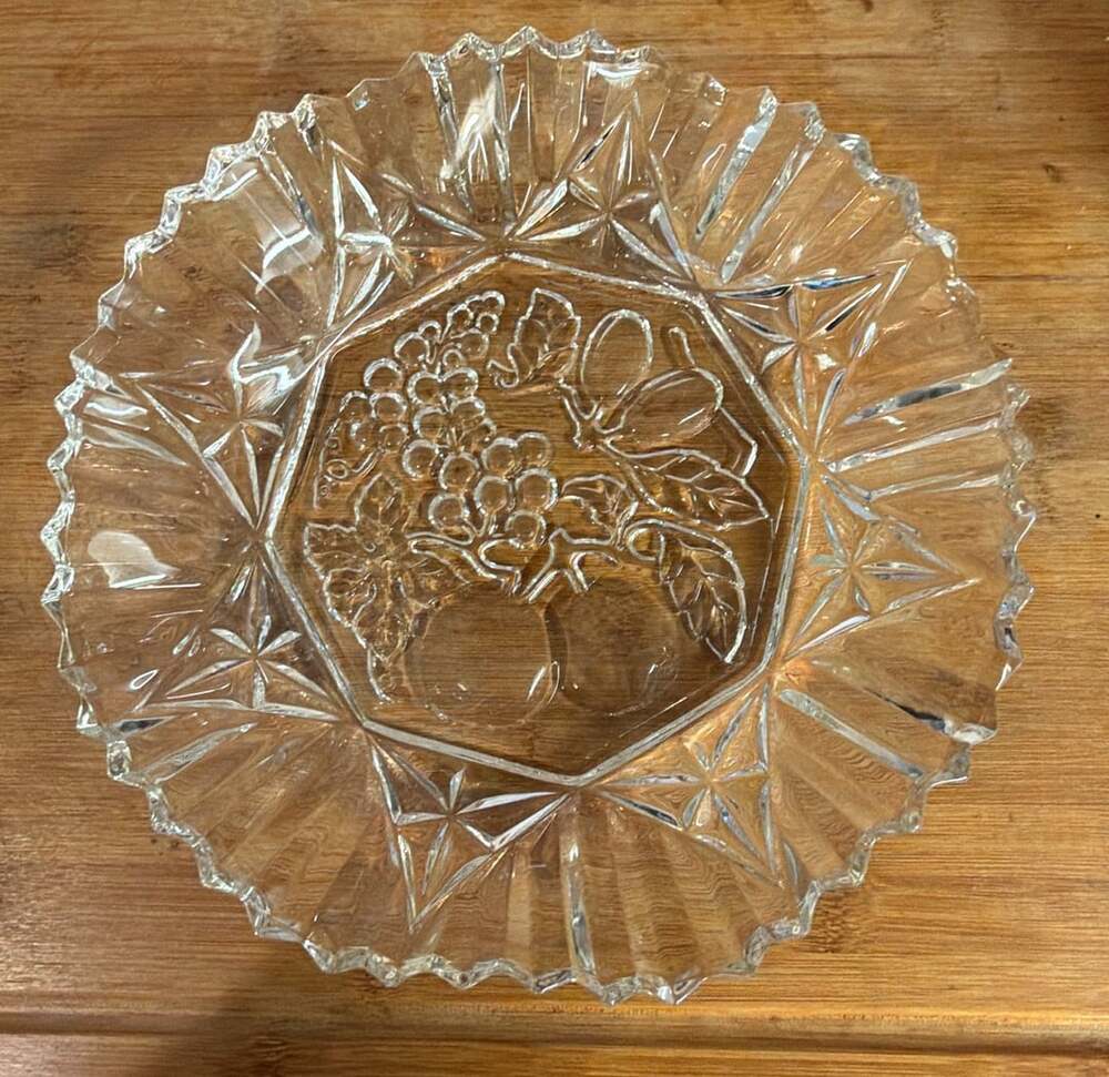 Vintage Serving Trays/cut Glass Platters/trinket Holder/entertaining - ,